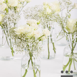 6 witte tafelstukjes, inclusief vaasjes - Zilver | Laag