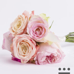 Bruidsmeisje boeket pastel plus - Platinum