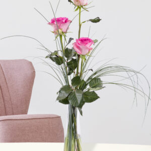 Drie roze rozen, inclusief vaasje - Revival