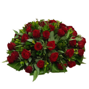 Rouwbiedermeier rode Rozen met diverse soorten blad